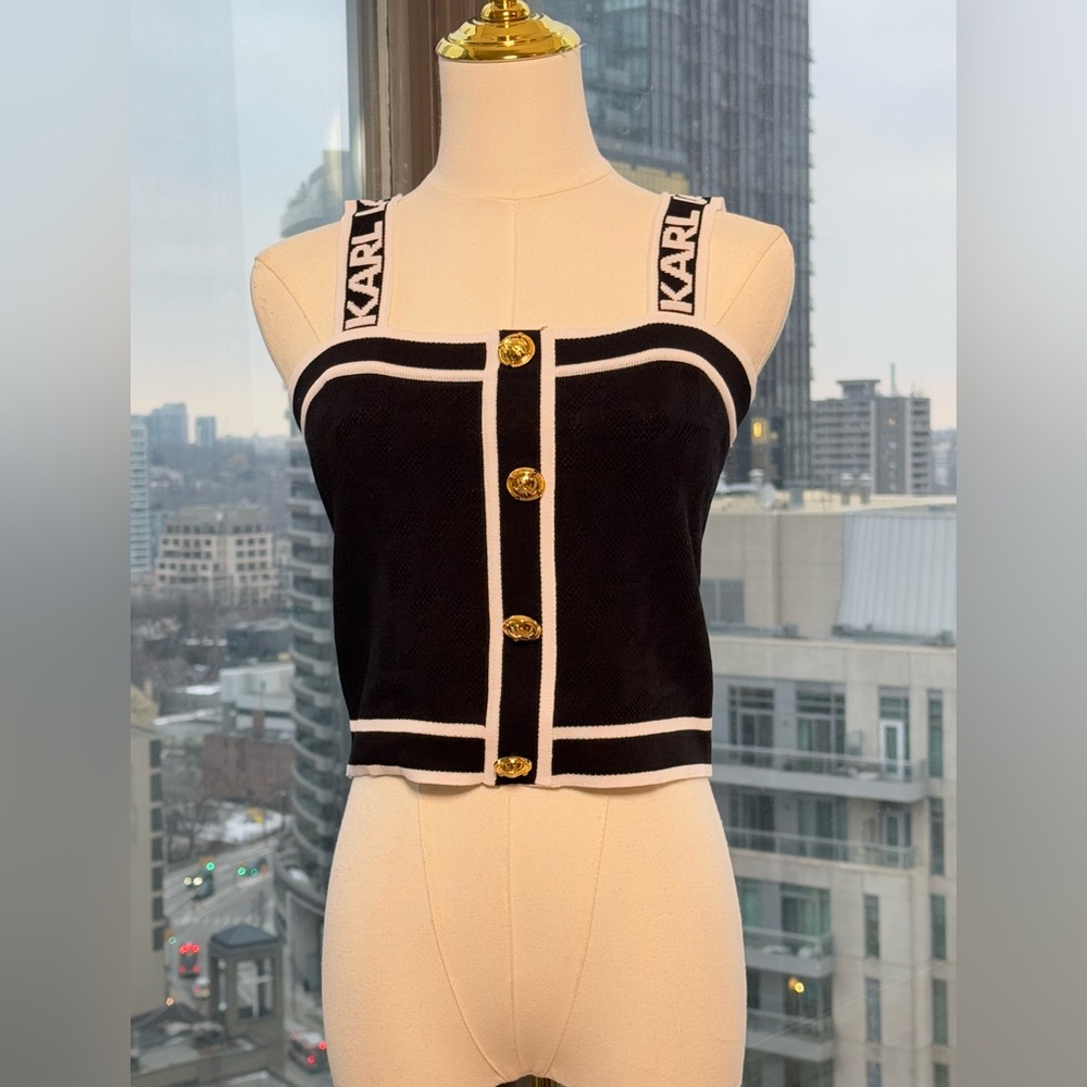 🆕 KARL LAGERFELD 🧿 NWT Classic Black Knit Cami with Logo Embroidery, Buttons - Picture 11 of 14